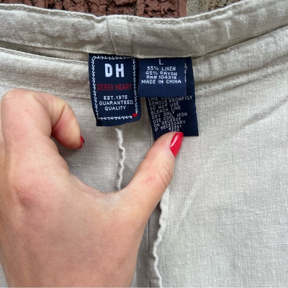 Derek Heart Tan Linen Back Floral Embroidered Straight Leg Pants - Picture 4 of 5